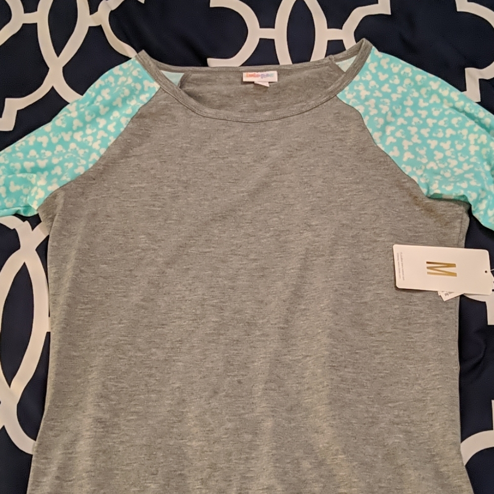 Lularoe Disney Gigi Medium new with tags